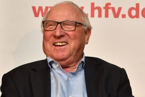 Hatte, wenn es um den HSV ging, eher weniger zu lachen: Uwe Seeler. Foto: Norbert Gettschat